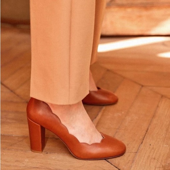 Sezane Shoes - Sezane High Palermo Court Brown Leather Scalloped Pump Heels Size 42 HTF